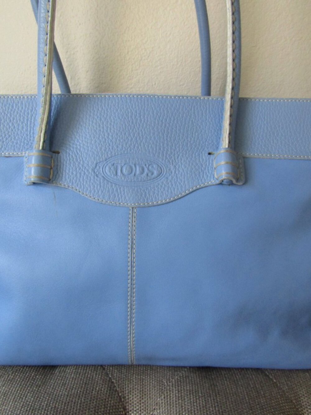 Tod's Powder Blue Leather Tote - Picture 13 of 16